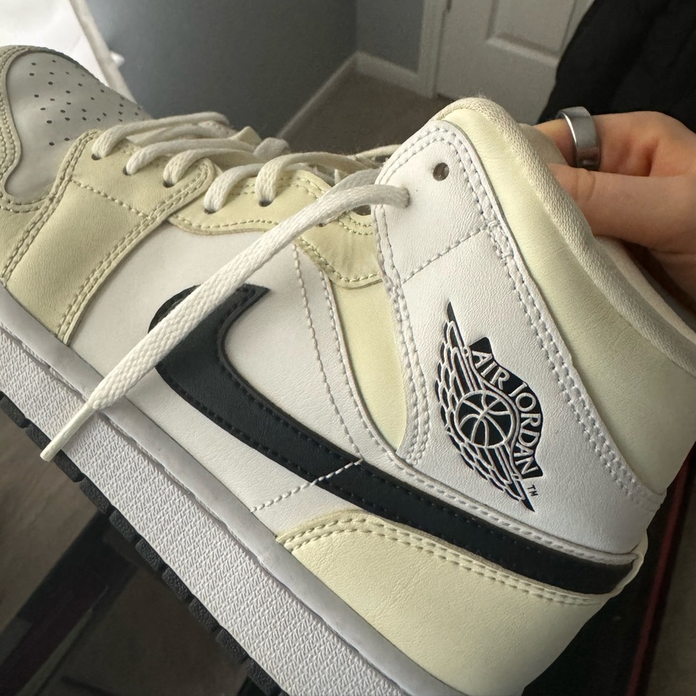 Air Jordan Mid “Coconut Milk”